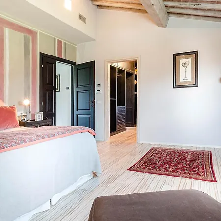 Otto Luxury Tuscan With Pool Villa Orentano