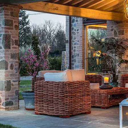 Otto Luxury Tuscan With Pool