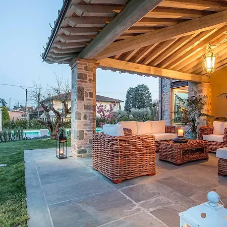 Otto Luxury Tuscan With Pool Villa Orentano